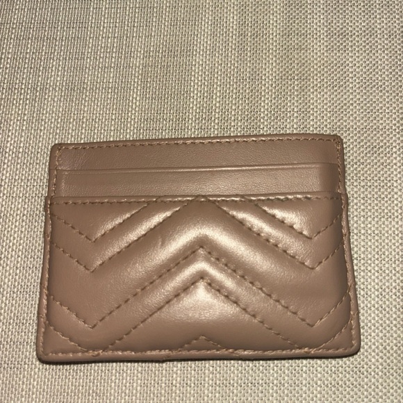 Gucci GG Marmont Card Case - Picture 2 of 3